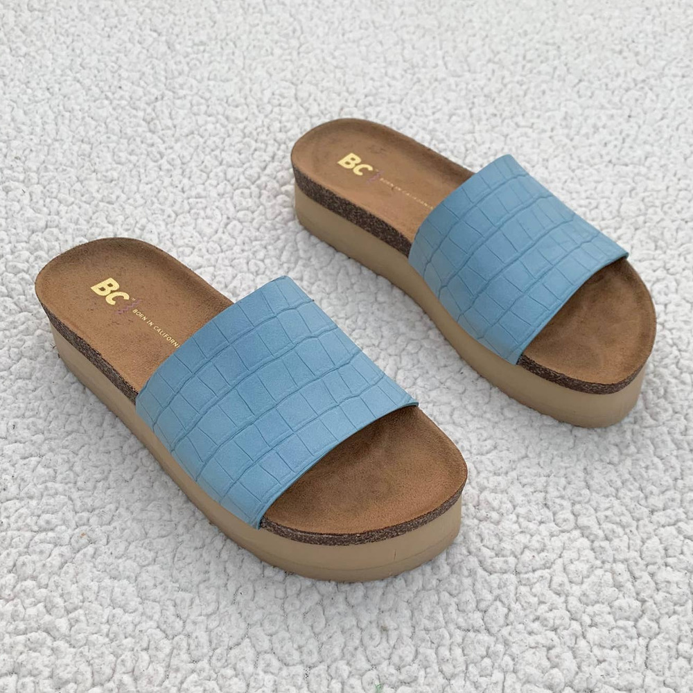 BC Footwear Rare Snakeprint Blue Slides Sandals NWT